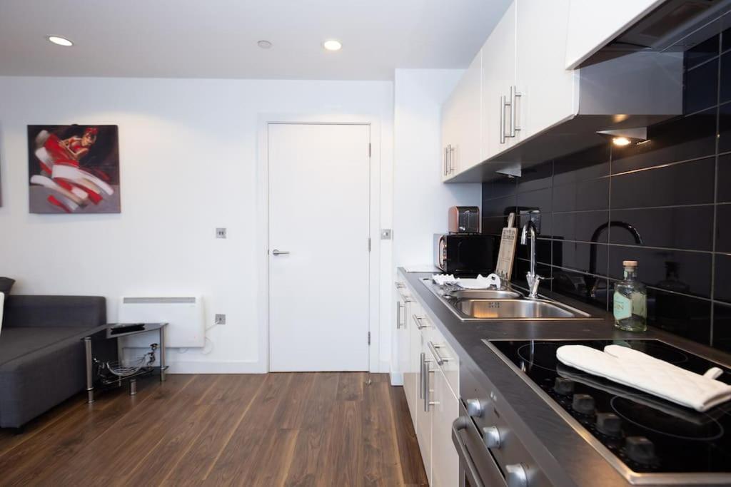 Stylish Mediacity 2Bed, Sleeps 6, Amazing Views Mánchester Exterior foto