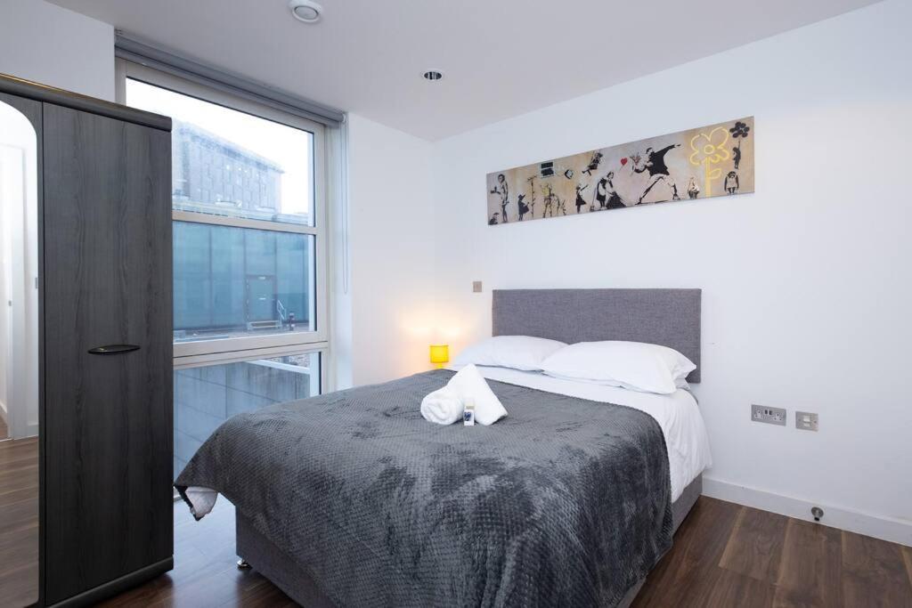 Stylish Mediacity 2Bed, Sleeps 6, Amazing Views Mánchester Exterior foto